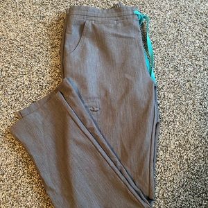 Figs Yola Graphite Bottom S